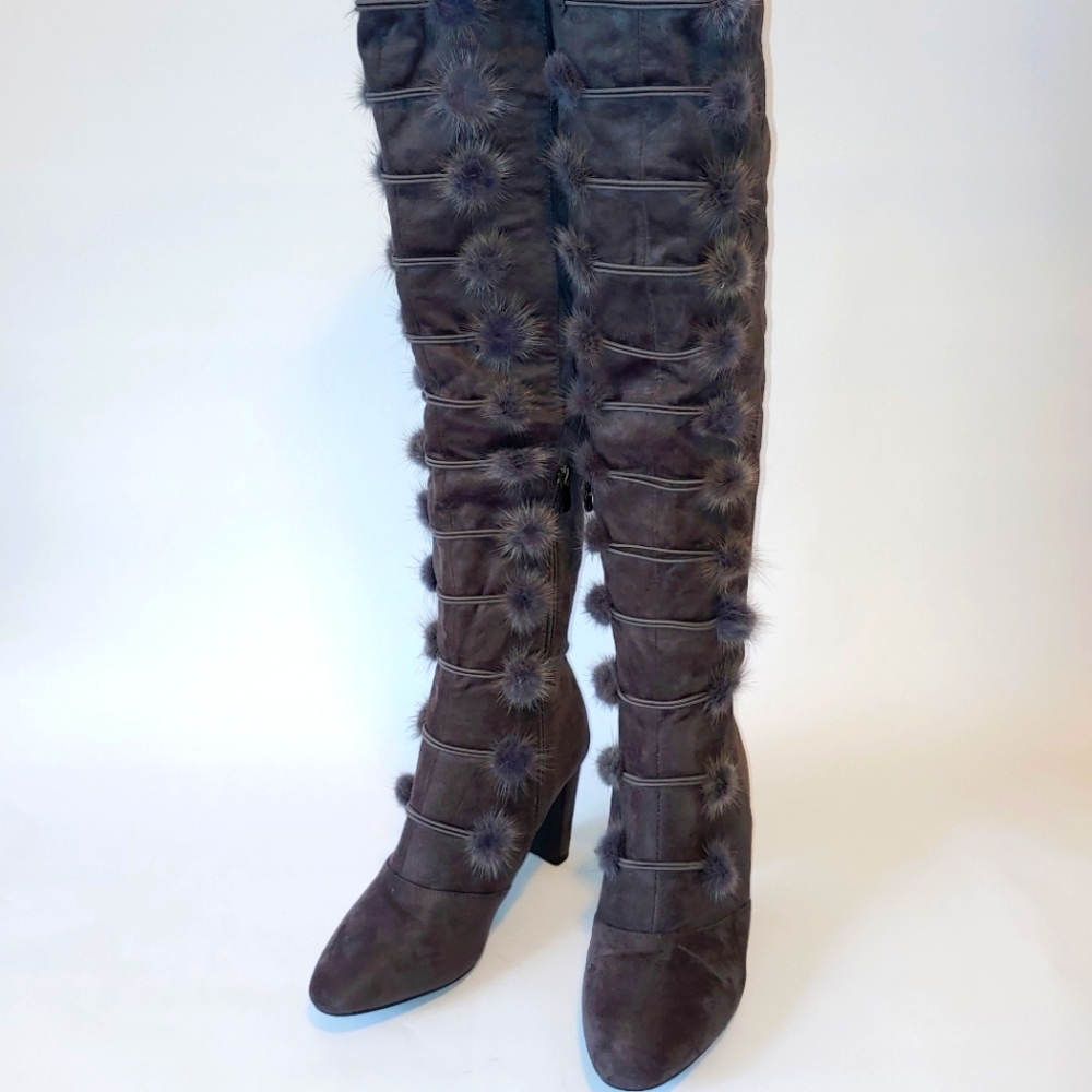 Gray Suede Thigh High Boots - 10